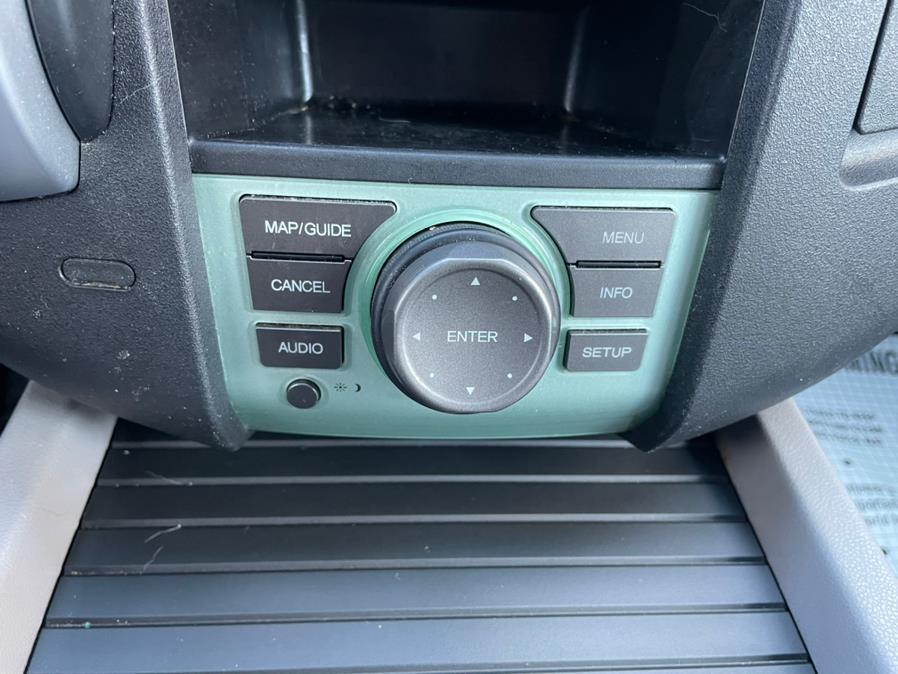2011 Honda Pilot 4WD 4dr EX-L w/Navi, available for sale in Jamaica, New York | Sylhet Motors Inc.. Jamaica, New York 2011 Honda Pilot 4WD 4dr EX-L w/Navi, available for sale in Jamaica, New York | Sylhet Motors Inc.. Jamaica, New York