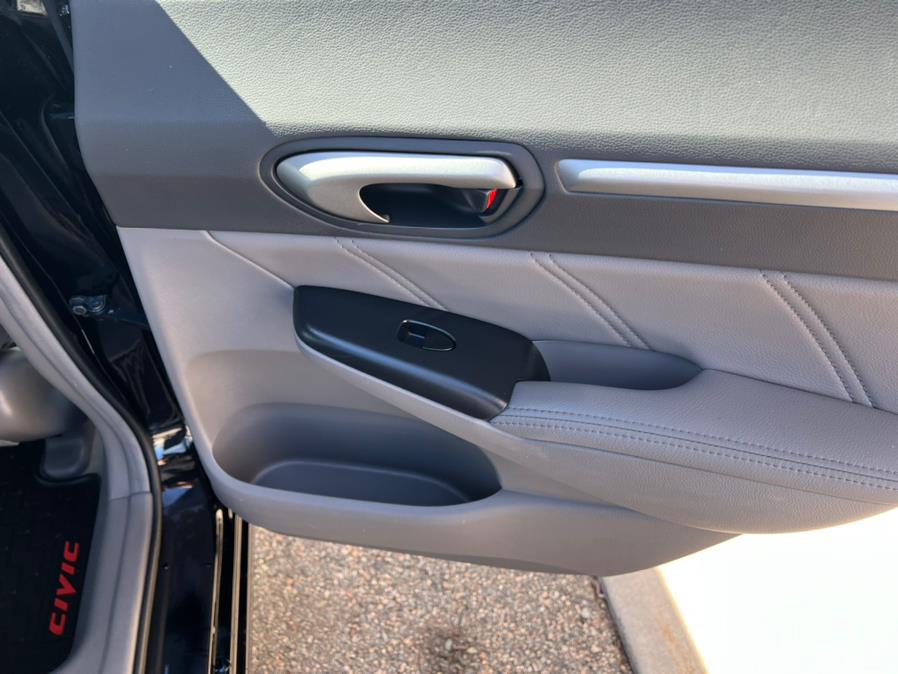 Used Honda Civic Sdn 4dr Auto EX-L w/Navi 2011 | Century Auto And Truck. East Windsor, Connecticut Used Honda Civic Sdn 4dr Auto EX-L w/Navi 2011 | Century Auto And Truck. East Windsor, Connecticut