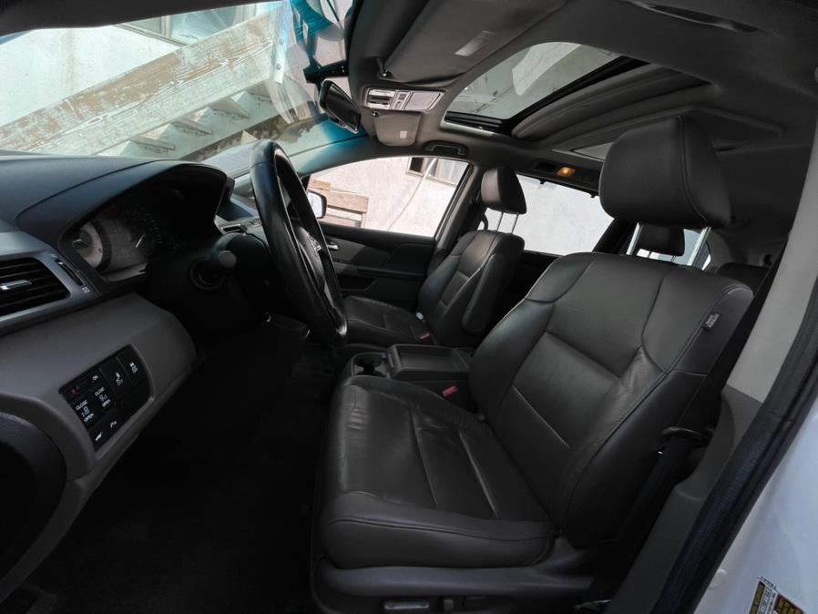 Used Honda Odyssey 5dr Touring Elite 2012 | Green Light Auto. Corona, California