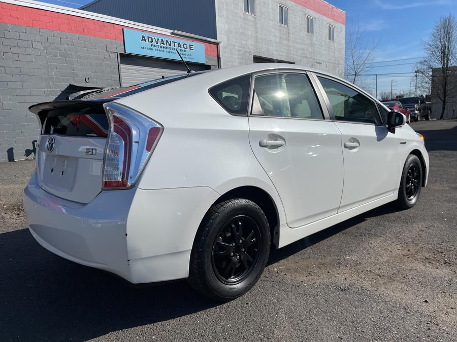 Used Toyota Prius 5dr HB Two (Natl) 2013 | Auto Store. West Hartford, Connecticut