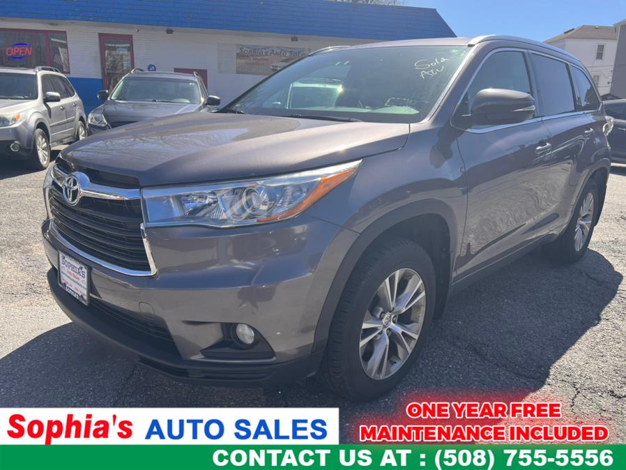 2015 Toyota Highlander AWD 4dr V6 XLE (Natl), available for sale in Worcester, Massachusetts | Sophia's Auto Sales Inc. Worcester, Massachusetts