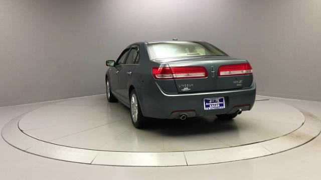 2012 Lincoln Mkz 4dr Sdn AWD, available for sale in Naugatuck, Connecticut | J&M Automotive Sls&Svc LLC. Naugatuck, Connecticut 2012 Lincoln Mkz 4dr Sdn AWD, available for sale in Naugatuck, Connecticut | J&M Automotive Sls&Svc LLC. Naugatuck, Connecticut
