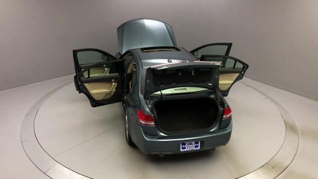 2012 Lincoln Mkz 4dr Sdn AWD, available for sale in Naugatuck, Connecticut | J&M Automotive Sls&Svc LLC. Naugatuck, Connecticut 2012 Lincoln Mkz 4dr Sdn AWD, available for sale in Naugatuck, Connecticut | J&M Automotive Sls&Svc LLC. Naugatuck, Connecticut