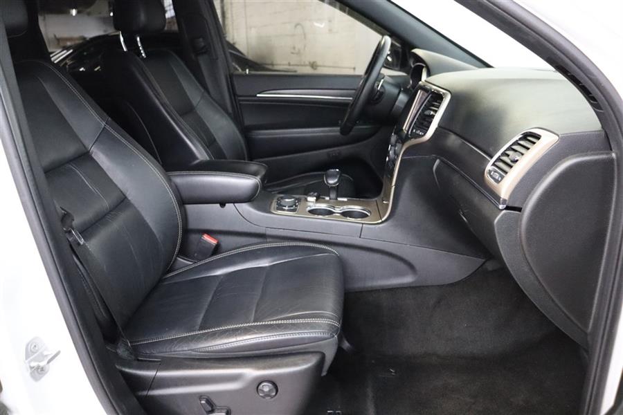 2015 Jeep Grand Cherokee LIMITED, available for sale in Paterson, New Jersey | Fast Track Motors. Paterson, New Jersey 2015 Jeep Grand Cherokee LIMITED, available for sale in Paterson, New Jersey | Fast Track Motors. Paterson, New Jersey