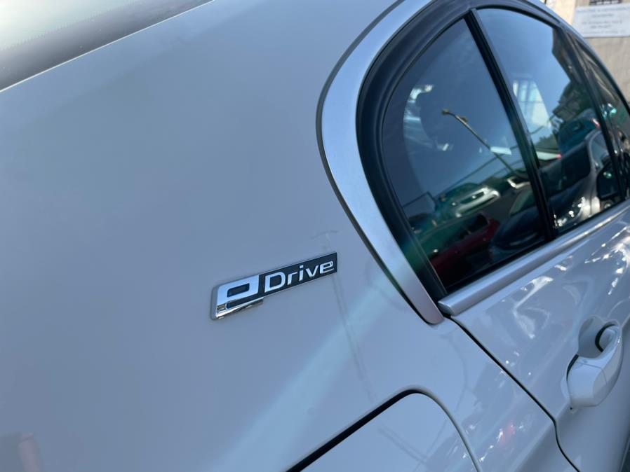 Used BMW 330e iPerformance PHEV 2018 | Green Light Auto Wholesale. Daly City, California Used BMW 330e iPerformance PHEV 2018 | Green Light Auto Wholesale. Daly City, California