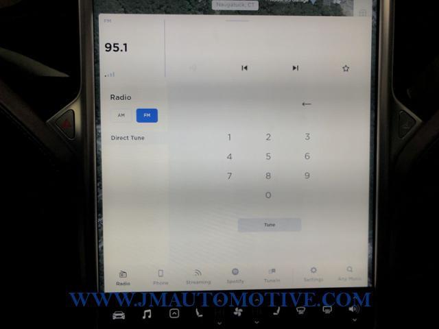 2015 Tesla Model s 4dr Sdn AWD 70D, available for sale in Naugatuck, Connecticut | J&M Automotive Sls&Svc LLC. Naugatuck, Connecticut 2015 Tesla Model s 4dr Sdn AWD 70D, available for sale in Naugatuck, Connecticut | J&M Automotive Sls&Svc LLC. Naugatuck, Connecticut