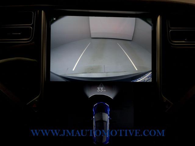 2015 Tesla Model s 4dr Sdn AWD 70D, available for sale in Naugatuck, Connecticut | J&M Automotive Sls&Svc LLC. Naugatuck, Connecticut 2015 Tesla Model s 4dr Sdn AWD 70D, available for sale in Naugatuck, Connecticut | J&M Automotive Sls&Svc LLC. Naugatuck, Connecticut