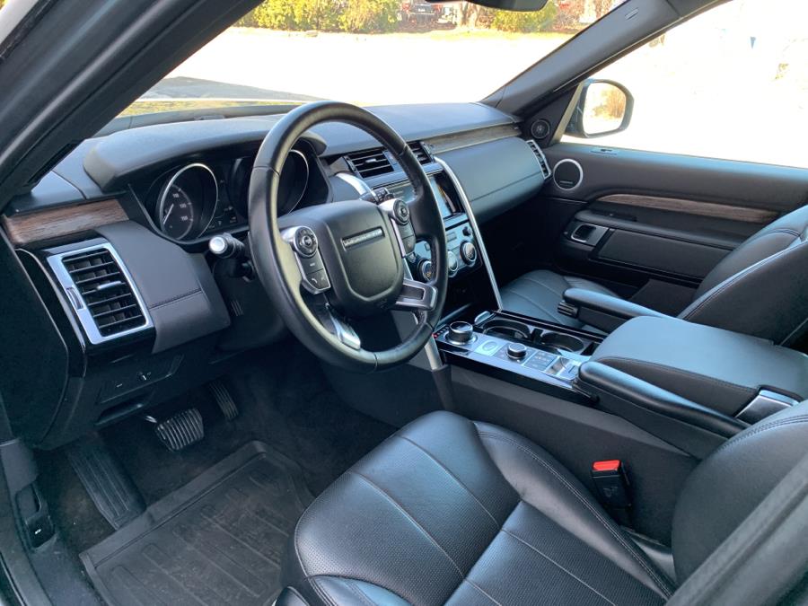 2017 Land Rover Discovery HSE Td6 Diesel, available for sale in Milford, Connecticut | Dealertown Auto Wholesalers. Milford, Connecticut 2017 Land Rover Discovery HSE Td6 Diesel, available for sale in Milford, Connecticut | Dealertown Auto Wholesalers. Milford, Connecticut