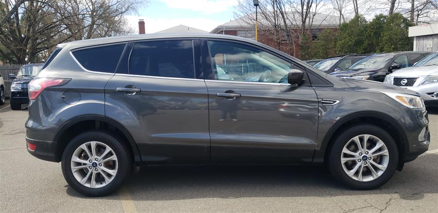 2017 Ford Escape SE 4WD, available for sale in Little Ferry, New Jersey | Victoria Preowned Autos Inc. Little Ferry, New Jersey 2017 Ford Escape SE 4WD, available for sale in Little Ferry, New Jersey | Victoria Preowned Autos Inc. Little Ferry, New Jersey
