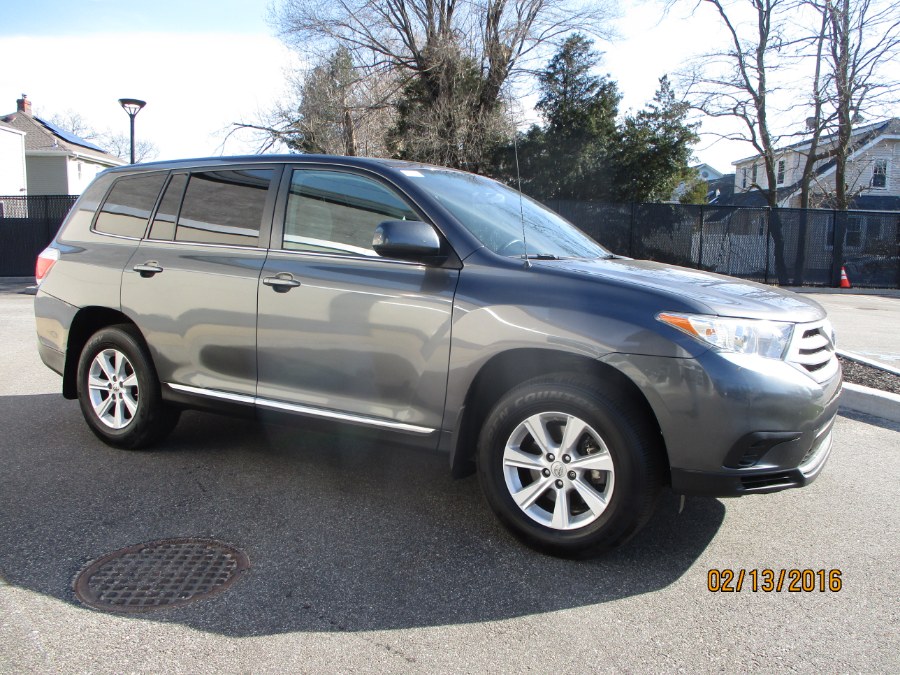 Used Toyota Highlander 4WD 4dr V6 Base 2011 | South Shore Auto Brokers & Sales. Massapequa, New York Used Toyota Highlander 4WD 4dr V6 Base 2011 | South Shore Auto Brokers & Sales. Massapequa, New York
