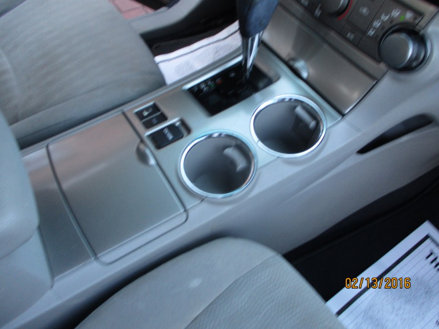 Used Toyota Highlander 4WD 4dr V6 Base 2011 | South Shore Auto Brokers & Sales. Massapequa, New York Used Toyota Highlander 4WD 4dr V6 Base 2011 | South Shore Auto Brokers & Sales. Massapequa, New York