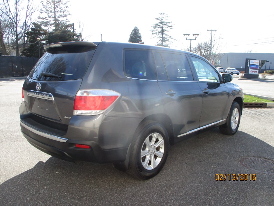 Used Toyota Highlander 4WD 4dr V6 Base 2011 | South Shore Auto Brokers & Sales. Massapequa, New York Used Toyota Highlander 4WD 4dr V6 Base 2011 | South Shore Auto Brokers & Sales. Massapequa, New York