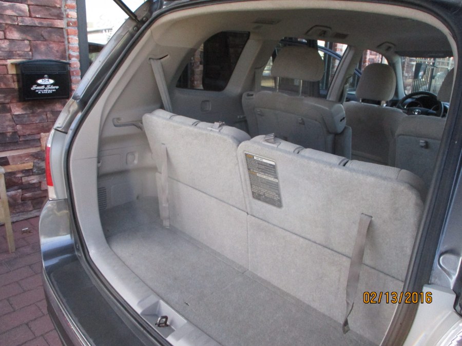 Used Toyota Highlander 4WD 4dr V6 Base 2011 | South Shore Auto Brokers & Sales. Massapequa, New York Used Toyota Highlander 4WD 4dr V6 Base 2011 | South Shore Auto Brokers & Sales. Massapequa, New York