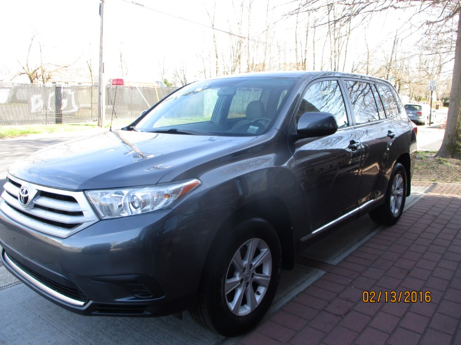 Used Toyota Highlander 4WD 4dr V6 Base 2011 | South Shore Auto Brokers & Sales. Massapequa, New York Used Toyota Highlander 4WD 4dr V6 Base 2011 | South Shore Auto Brokers & Sales. Massapequa, New York