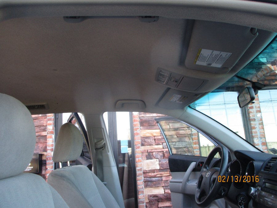 Used Toyota Highlander 4WD 4dr V6 Base 2011 | South Shore Auto Brokers & Sales. Massapequa, New York Used Toyota Highlander 4WD 4dr V6 Base 2011 | South Shore Auto Brokers & Sales. Massapequa, New York