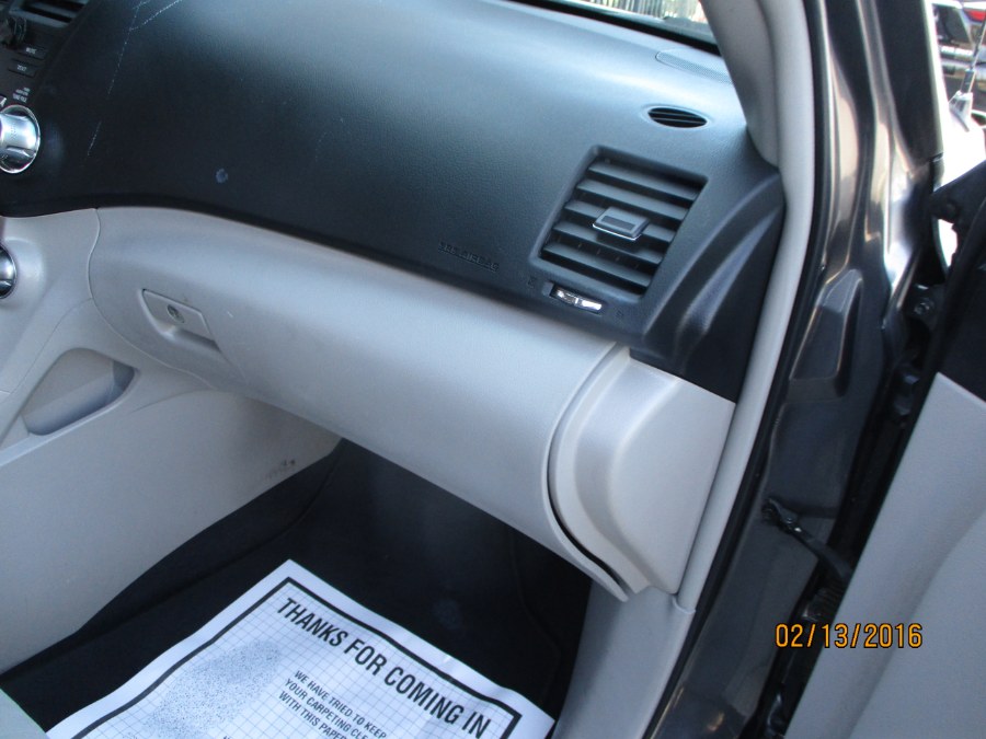 Used Toyota Highlander 4WD 4dr V6 Base 2011 | South Shore Auto Brokers & Sales. Massapequa, New York Used Toyota Highlander 4WD 4dr V6 Base 2011 | South Shore Auto Brokers & Sales. Massapequa, New York