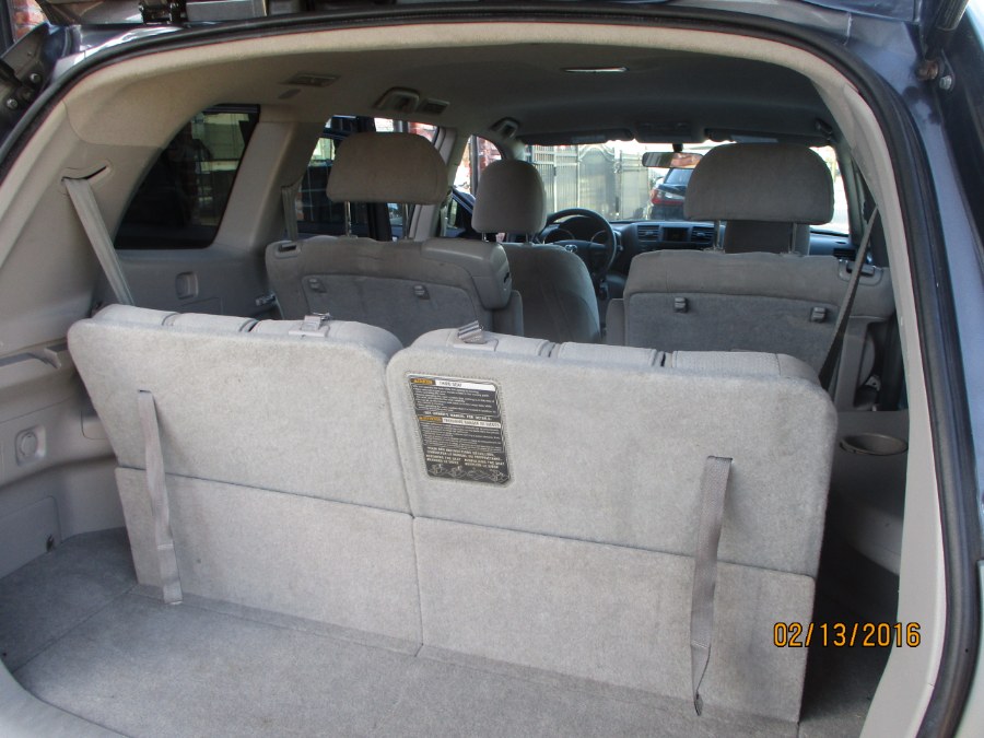 Used Toyota Highlander 4WD 4dr V6 Base 2011 | South Shore Auto Brokers & Sales. Massapequa, New York Used Toyota Highlander 4WD 4dr V6 Base 2011 | South Shore Auto Brokers & Sales. Massapequa, New York