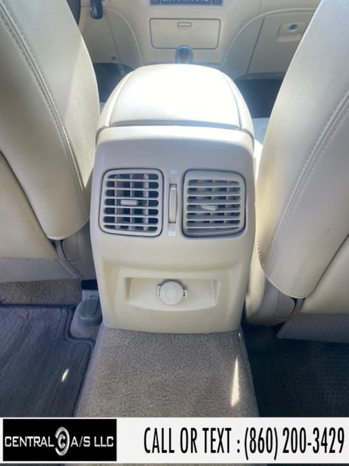 2011 Hyundai Azera 4dr Sdn Limited, available for sale in East Windsor, Connecticut | Central A/S LLC. East Windsor, Connecticut 2011 Hyundai Azera 4dr Sdn Limited, available for sale in East Windsor, Connecticut | Central A/S LLC. East Windsor, Connecticut