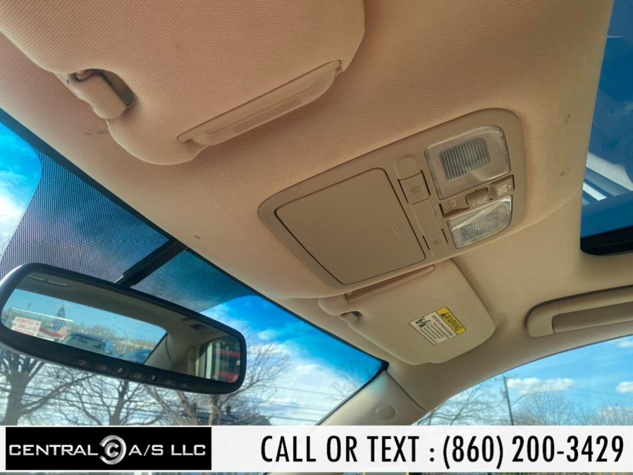 2011 Hyundai Azera 4dr Sdn Limited, available for sale in East Windsor, Connecticut | Central A/S LLC. East Windsor, Connecticut 2011 Hyundai Azera 4dr Sdn Limited, available for sale in East Windsor, Connecticut | Central A/S LLC. East Windsor, Connecticut