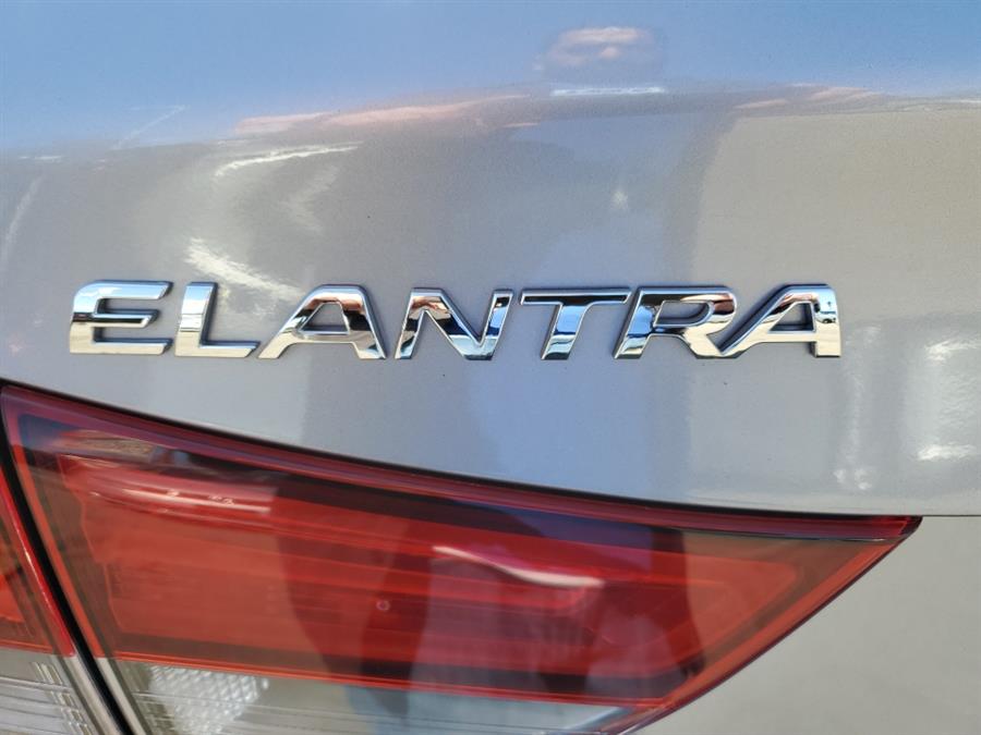 2016 Hyundai Elantra 4dr Sdn Auto SE (Alabama Plant), available for sale in Springfield, Massachusetts | Absolute Motors Inc. Springfield, Massachusetts 2016 Hyundai Elantra 4dr Sdn Auto SE (Alabama Plant), available for sale in Springfield, Massachusetts | Absolute Motors Inc. Springfield, Massachusetts