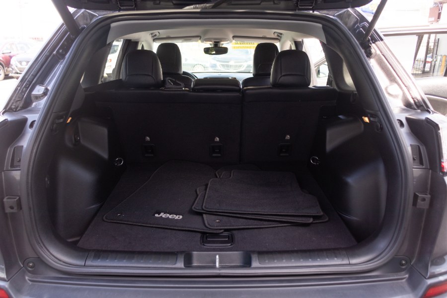 2019 Jeep Cherokee Limited 4x4, available for sale in Linden, New Jersey | Route 27 Auto Mall. Linden, New Jersey 2019 Jeep Cherokee Limited 4x4, available for sale in Linden, New Jersey | Route 27 Auto Mall. Linden, New Jersey