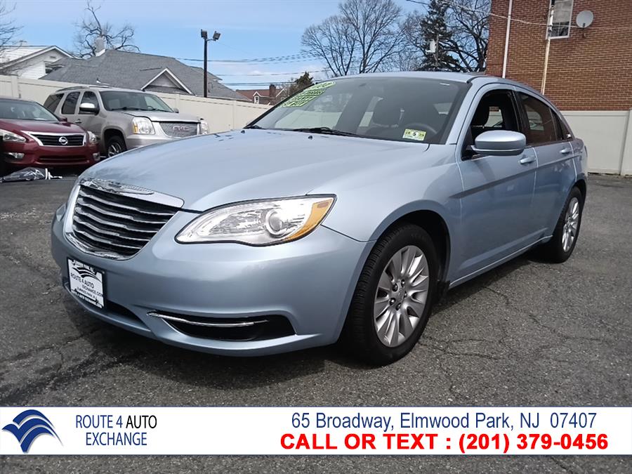 Used Chrysler 200 4dr Sdn LX 2014 | Route 4 Auto Exchange. Elmwood Park, New Jersey