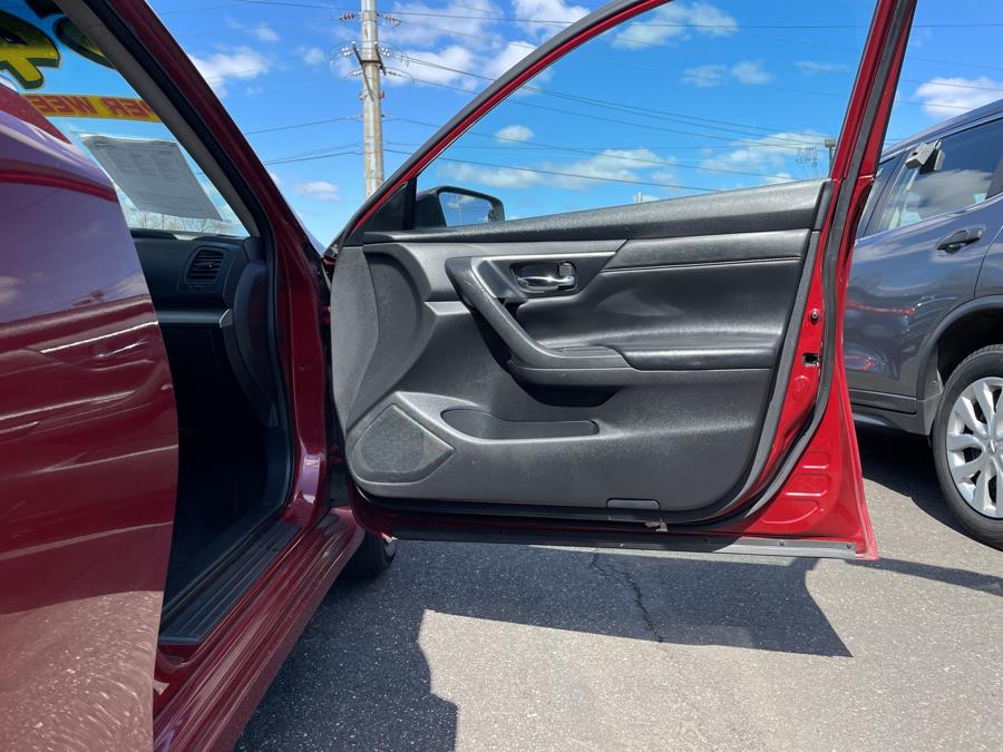 2015 Nissan Altima 2.5 S, available for sale in Elmont, New York | Sunrise of Elmont. Elmont, New York 2015 Nissan Altima 2.5 S, available for sale in Elmont, New York | Sunrise of Elmont. Elmont, New York