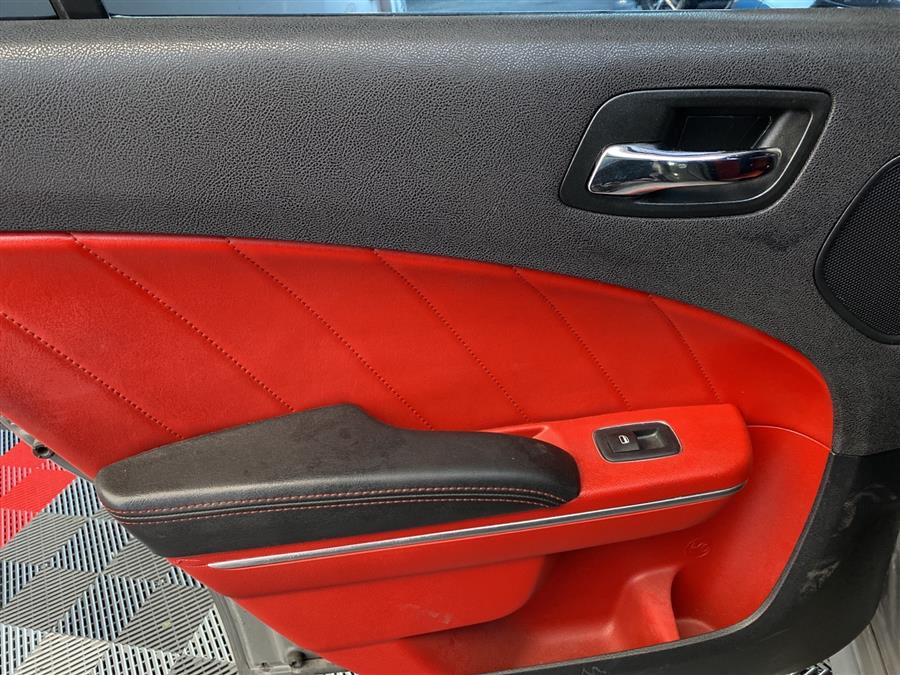 Used Dodge Charger R/T 392 2018 | Queens Auto Mall. Richmond Hill, New York Used Dodge Charger R/T 392 2018 | Queens Auto Mall. Richmond Hill, New York