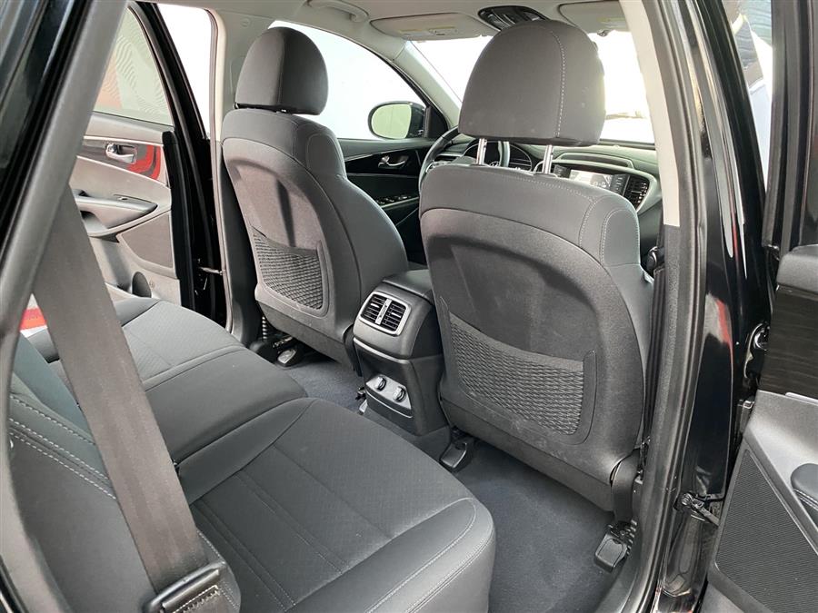 Used Kia Sorento S 2019 | Queens Auto Mall. Richmond Hill, New York Used Kia Sorento S 2019 | Queens Auto Mall. Richmond Hill, New York