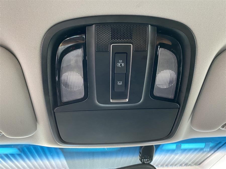 Used Kia Sorento S 2019 | Queens Auto Mall. Richmond Hill, New York Used Kia Sorento S 2019 | Queens Auto Mall. Richmond Hill, New York