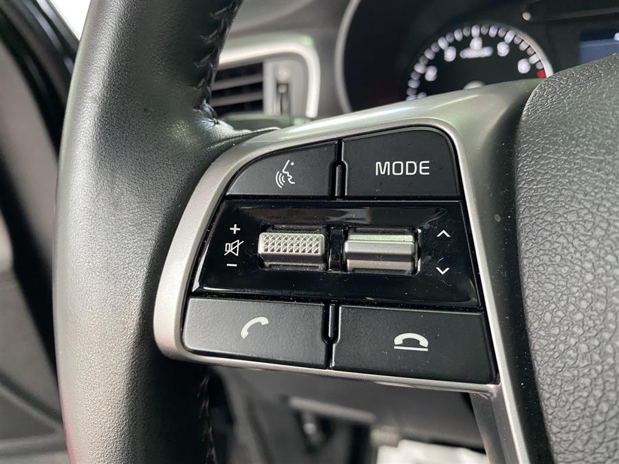 Used Kia Sorento S 2019 | Queens Auto Mall. Richmond Hill, New York Used Kia Sorento S 2019 | Queens Auto Mall. Richmond Hill, New York