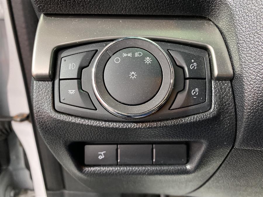 Used Ford Explorer XLT 2019 | Queens Auto Mall. Richmond Hill, New York Used Ford Explorer XLT 2019 | Queens Auto Mall. Richmond Hill, New York