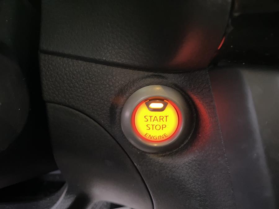 Used Nissan Sentra SV 2019 | Queens Auto Mall. Richmond Hill, New York Used Nissan Sentra SV 2019 | Queens Auto Mall. Richmond Hill, New York