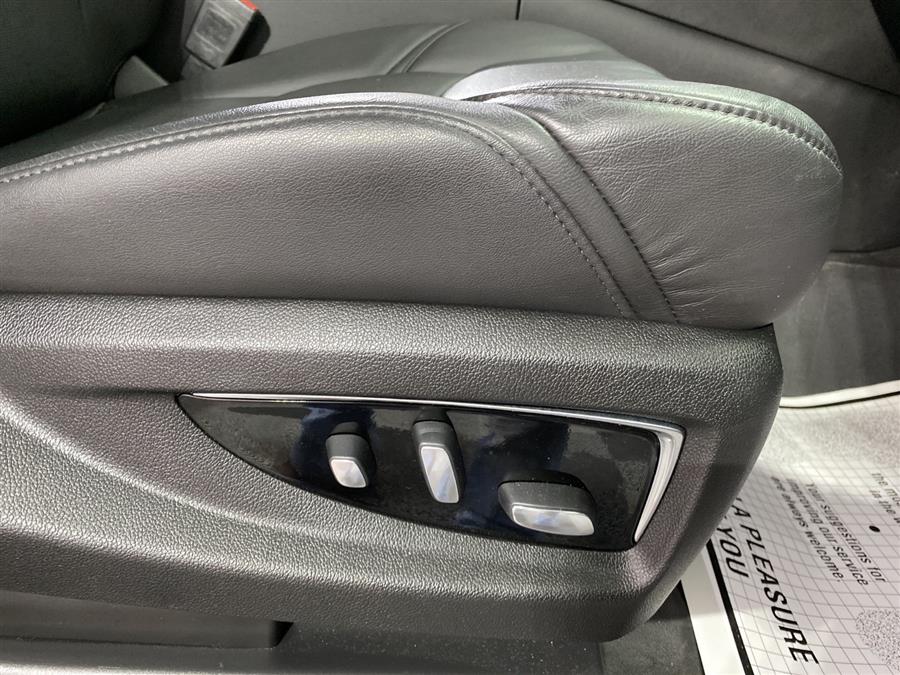 Used Cadillac Escalade Luxury 2020 | Queens Auto Mall. Richmond Hill, New York Used Cadillac Escalade Luxury 2020 | Queens Auto Mall. Richmond Hill, New York