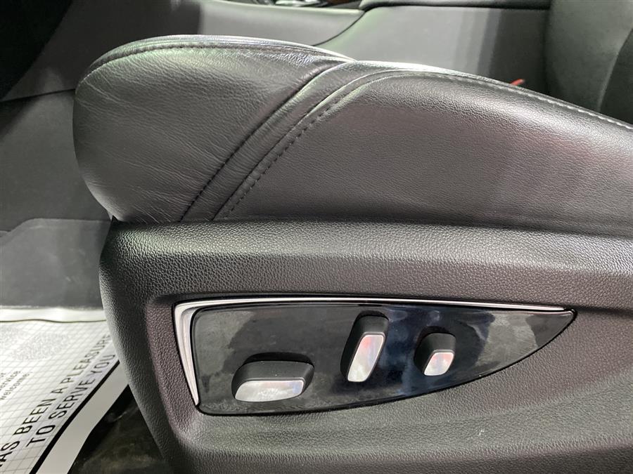Used Cadillac Escalade Luxury 2020 | Queens Auto Mall. Richmond Hill, New York Used Cadillac Escalade Luxury 2020 | Queens Auto Mall. Richmond Hill, New York