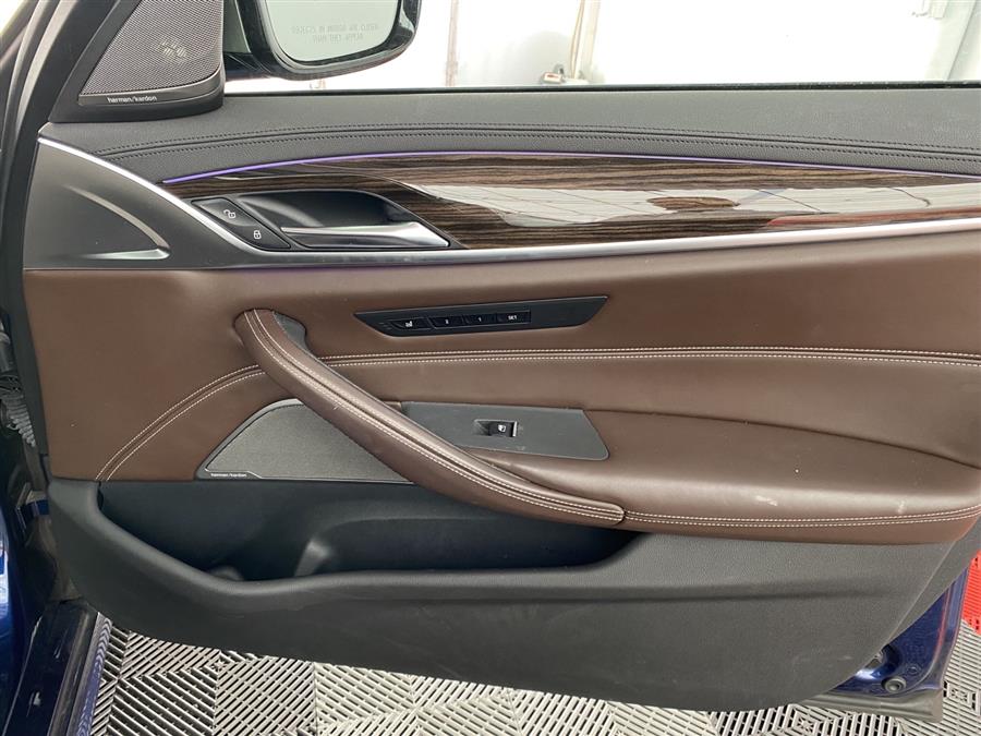 Used BMW 5 Series M550i xDrive 2019 | Queens Auto Mall. Richmond Hill, New York Used BMW 5 Series M550i xDrive 2019 | Queens Auto Mall. Richmond Hill, New York
