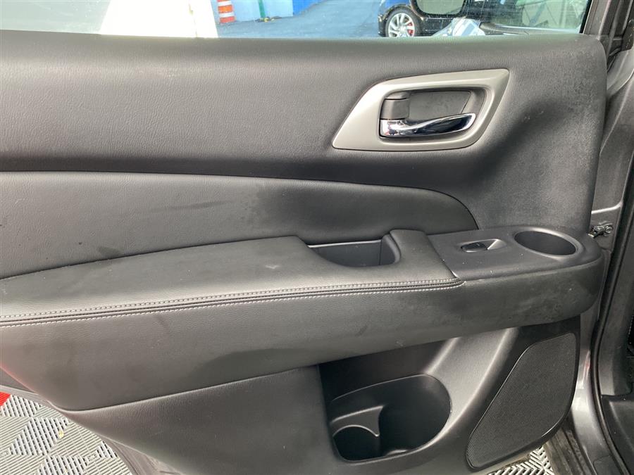 Used Nissan Pathfinder SV 2019 | Queens Auto Mall. Richmond Hill, New York Used Nissan Pathfinder SV 2019 | Queens Auto Mall. Richmond Hill, New York