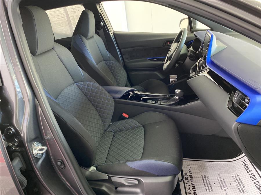 Used Toyota C-hr LE 2021 | Queens Auto Mall. Richmond Hill, New York Used Toyota C-hr LE 2021 | Queens Auto Mall. Richmond Hill, New York