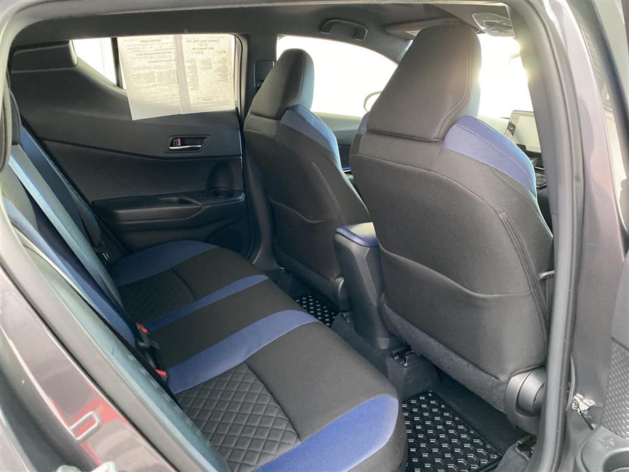 Used Toyota C-hr LE 2021 | Queens Auto Mall. Richmond Hill, New York Used Toyota C-hr LE 2021 | Queens Auto Mall. Richmond Hill, New York