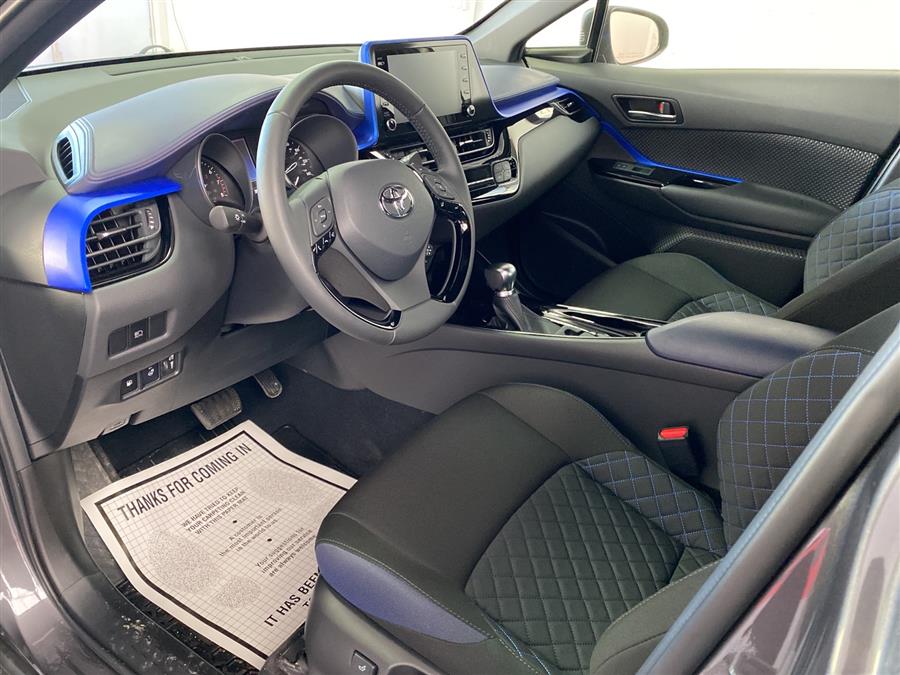 Used Toyota C-hr LE 2021 | Queens Auto Mall. Richmond Hill, New York Used Toyota C-hr LE 2021 | Queens Auto Mall. Richmond Hill, New York