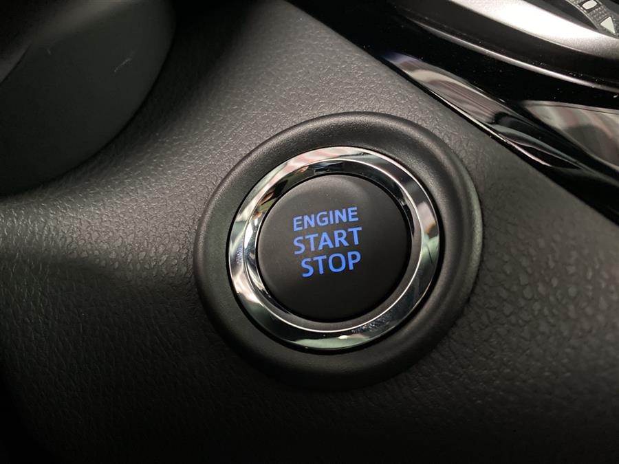 Used Toyota C-hr LE 2021 | Queens Auto Mall. Richmond Hill, New York Used Toyota C-hr LE 2021 | Queens Auto Mall. Richmond Hill, New York