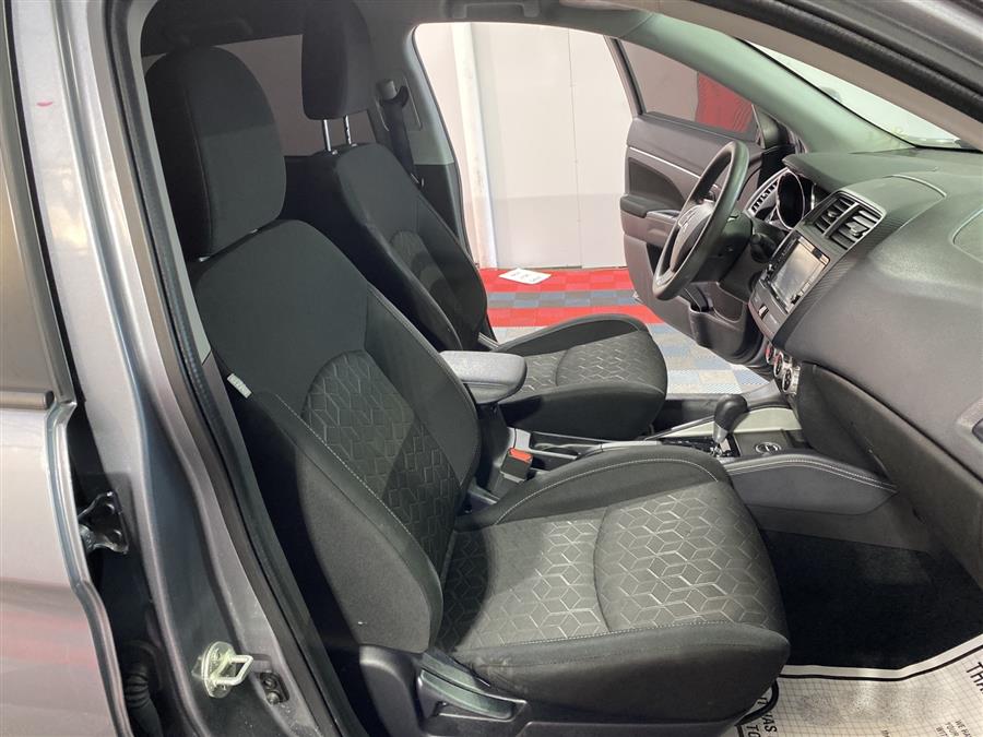 Used Mitsubishi Outlander Sport 2.0 ES 2020 | Queens Auto Mall. Richmond Hill, New York Used Mitsubishi Outlander Sport 2.0 ES 2020 | Queens Auto Mall. Richmond Hill, New York