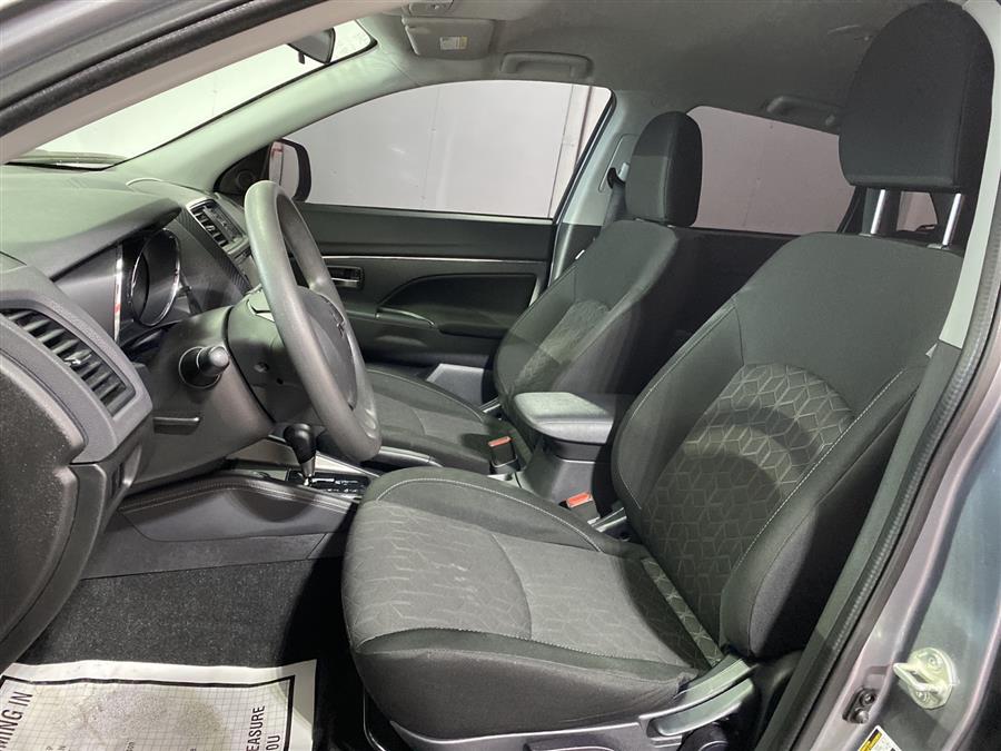 Used Mitsubishi Outlander Sport 2.0 ES 2020 | Queens Auto Mall. Richmond Hill, New York Used Mitsubishi Outlander Sport 2.0 ES 2020 | Queens Auto Mall. Richmond Hill, New York
