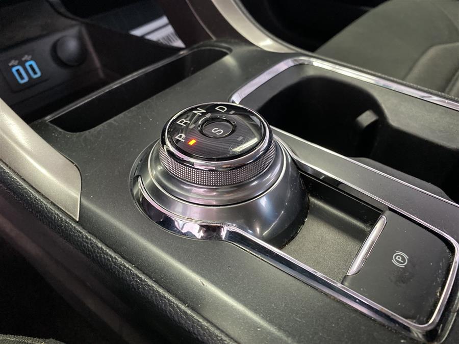 Used Ford Fusion SE 2019 | Queens Auto Mall. Richmond Hill, New York Used Ford Fusion SE 2019 | Queens Auto Mall. Richmond Hill, New York