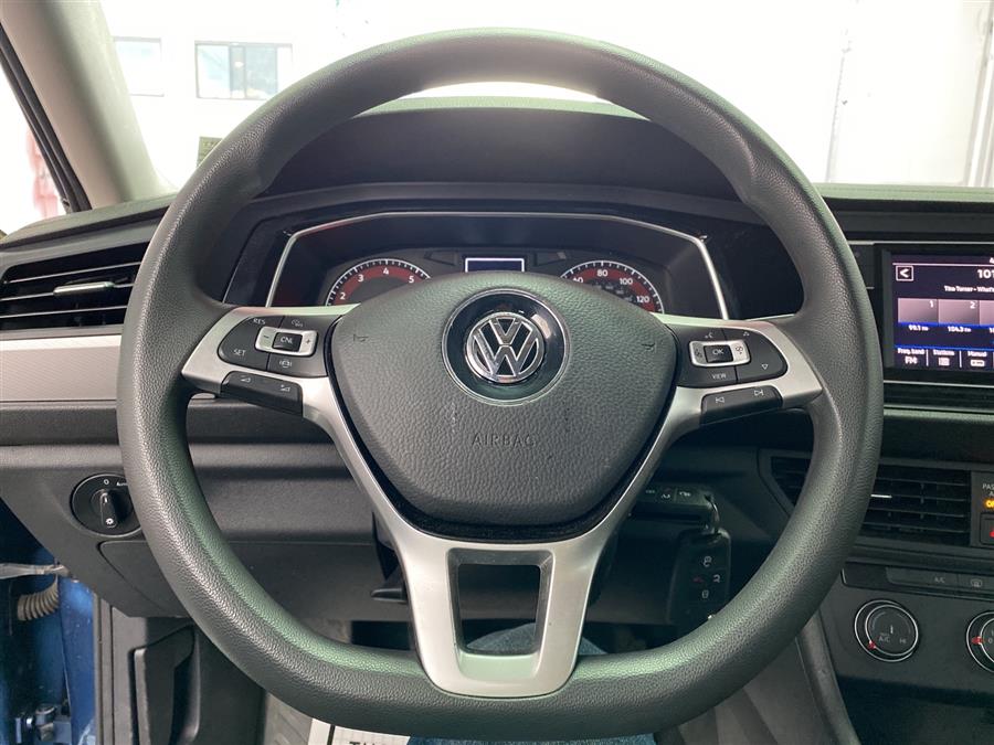 Used Volkswagen Jetta S 2019 | Queens Auto Mall. Richmond Hill, New York Used Volkswagen Jetta S 2019 | Queens Auto Mall. Richmond Hill, New York