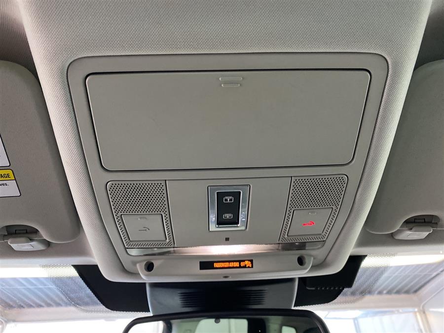 Used Land Rover Discovery Sport HSE 2019 | Queens Auto Mall. Richmond Hill, New York Used Land Rover Discovery Sport HSE 2019 | Queens Auto Mall. Richmond Hill, New York
