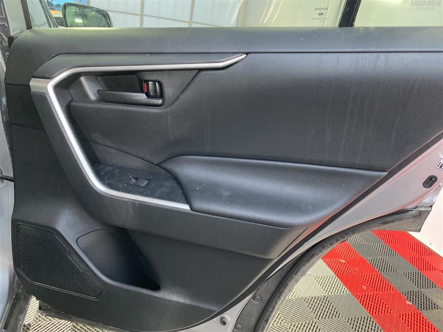 Used Toyota Rav4 LE 2020 | Queens Auto Mall. Richmond Hill, New York Used Toyota Rav4 LE 2020 | Queens Auto Mall. Richmond Hill, New York