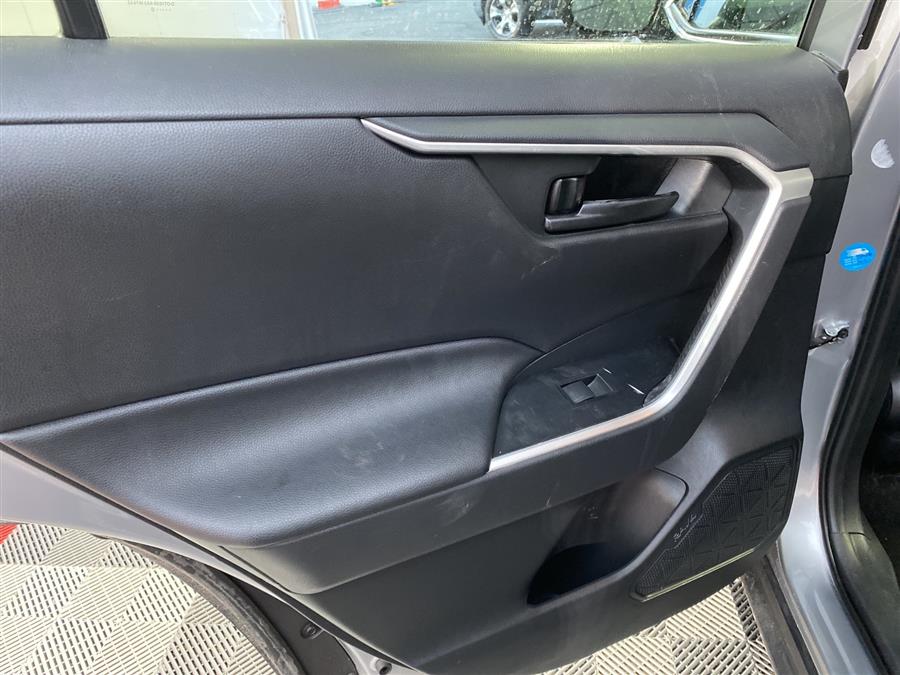 Used Toyota Rav4 LE 2020 | Queens Auto Mall. Richmond Hill, New York Used Toyota Rav4 LE 2020 | Queens Auto Mall. Richmond Hill, New York