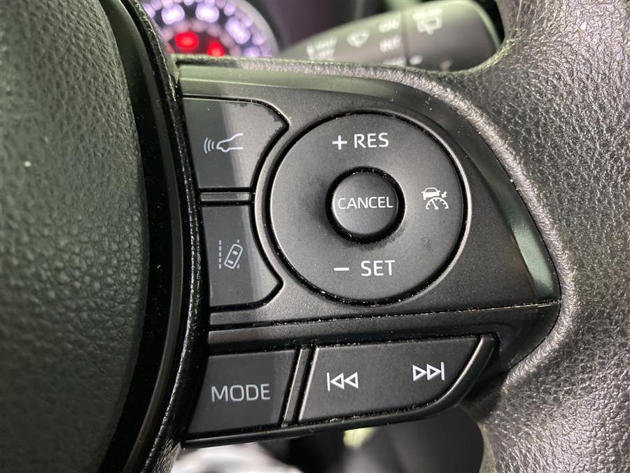 Used Toyota Rav4 LE 2020 | Queens Auto Mall. Richmond Hill, New York Used Toyota Rav4 LE 2020 | Queens Auto Mall. Richmond Hill, New York