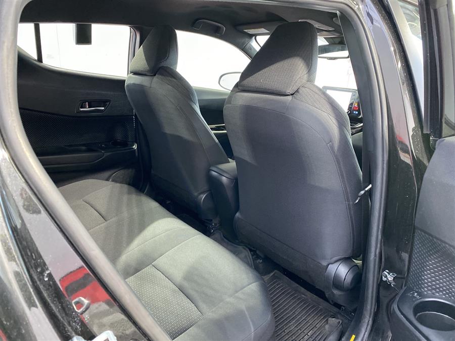 Used Toyota C-hr LE 2019 | Queens Auto Mall. Richmond Hill, New York Used Toyota C-hr LE 2019 | Queens Auto Mall. Richmond Hill, New York
